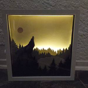 Schattenboxmotiv Nacht | Wolf Bild 2