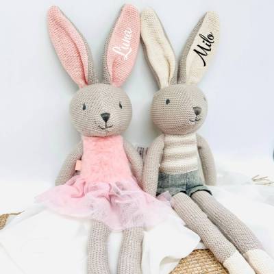 Kuscheltier Hase Personalisiert mit Name / Junge oder Mädchen / Ostern