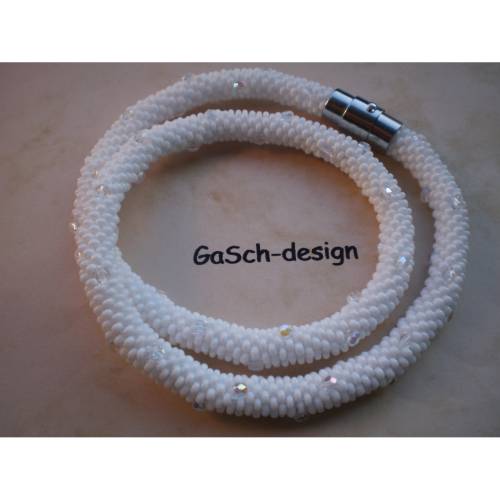 Häkelkette, gehäkelte Perlenkette * A girl´s best friend