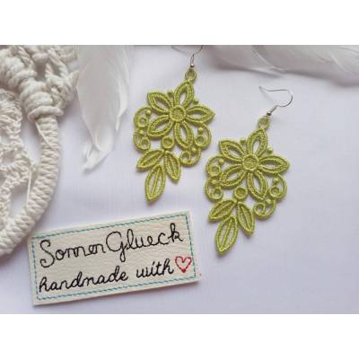Lindgrüne Spitzen Ohrringe, groß und leicht, gestickt, Lace Frühling