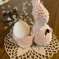 Osterhase Kira mit Korb - Häkelanleitung in Deutsch Bild 5