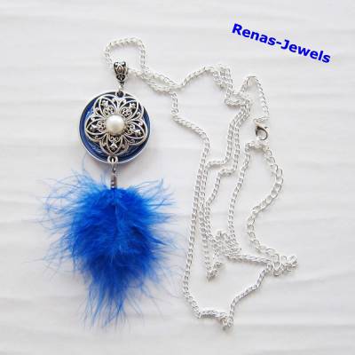Upcycling Bettelkette lang blau silberfarben – Blumen Anhänger mit Feder Quaste