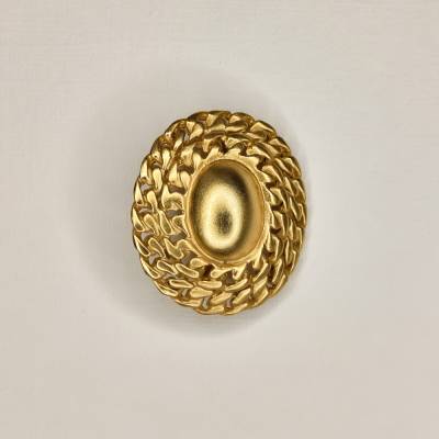 Goldfarbende Vintage Nadelbrosche mit Mond Motiv aus den 80er / 90er Jahren, Nadel Pin Modeschmuck, oval