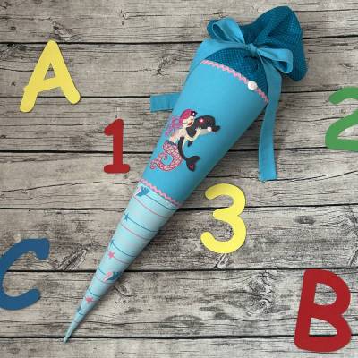 wunderschöne Schultüte aus Stoff in Türkis mit Meerjungfrau & Delfin