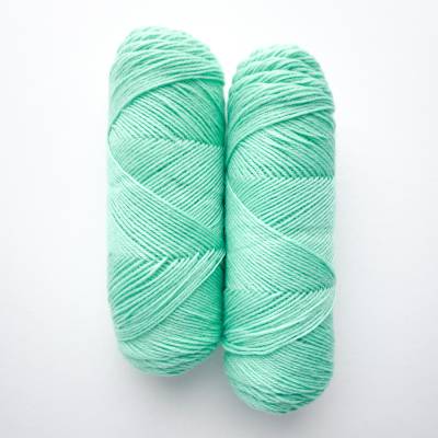 Jawoll Sockenwolle mint von LANG YARNS – 4-fädige Wolle mit Beilaufgarn