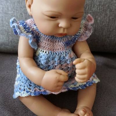 Puppenkleidchen  gehäkelte Handarbeit  