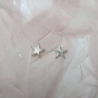 Ohrstecker 5zackiger Stern aus 999 Silber, eismatt gekratzt Bild 5