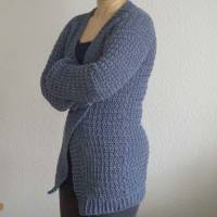 Häkelanleitung: Strickjacke Bild 1