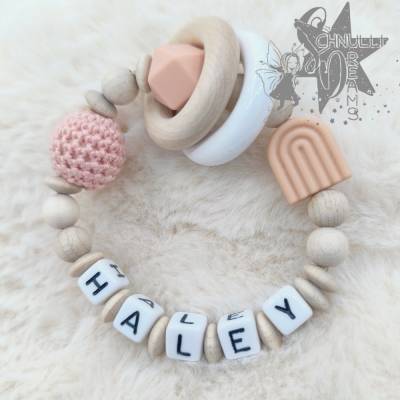 Greifling mit Name Regenbogen rosa