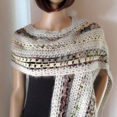 Auffällige Stola, großer Schal, Tuch aus Effektgarnen, Freestyle