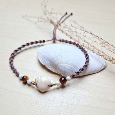 Maritimes Fußkettchen in Braun mit echter Muschel und Edelstein-Perlen