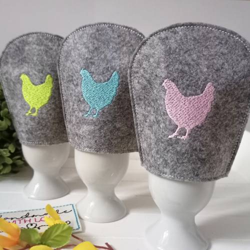 Filz Eierwärmer Hühner gestickt Landhaus Huhn Henne Stil rosa blau grün