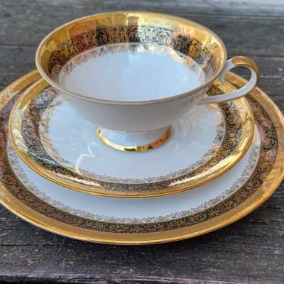 Sammeltasse - Gedeck - Porzellanmanufaktur Neuerer