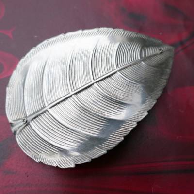 Besteckschmuck Haarspange  Haarspange *Leaf* aus einem Tortenheber