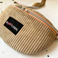 Unikat / Trendy Crossbag / Crossbody / HipBag / Bauchtasche / Gürteltasche / Umhängetasche aus Cord in Beige Bild 2