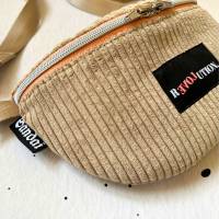 Unikat / Trendy Crossbag / Crossbody / HipBag / Bauchtasche / Gürteltasche / Umhängetasche aus Cord in Beige Bild 3