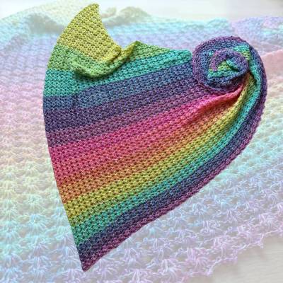 Häkelanleitung asymmetrisches Dreieckstuch Muschelgarten – Einfaches Muschelmuster für Anfänger