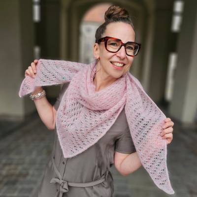 Strick-Anleitung Tuch EMILA (DE)