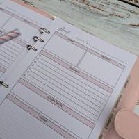 Digitaler Tagesplaner A5 zum Ausdrucken - PDF in 3 sanften Farben für mehr Struktur im Mama-Alltag Bild 2