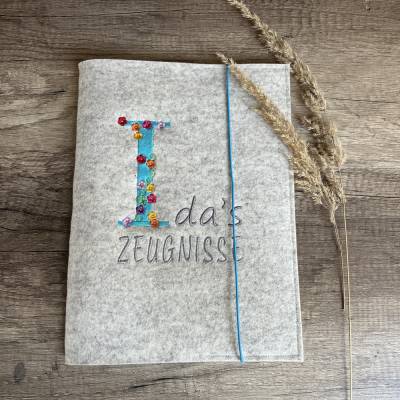 Zeugnismappe ALPHABET / Farbauswahl / Wollfilz bestickt / Zeugnishülle Schutzumschlag personalisierbar 