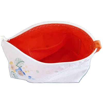 Handgestickte Kosmetiktasche aus Vintage Baumwolle – Unikat für Schminke & Hygieneartikel