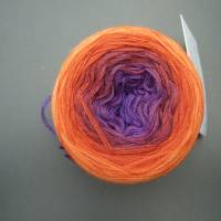 100% Schurwolle Merino extrafein Bobbel gefachter Farbverlauf Wolke 7 Hexentanz 4-fädig Bild 3