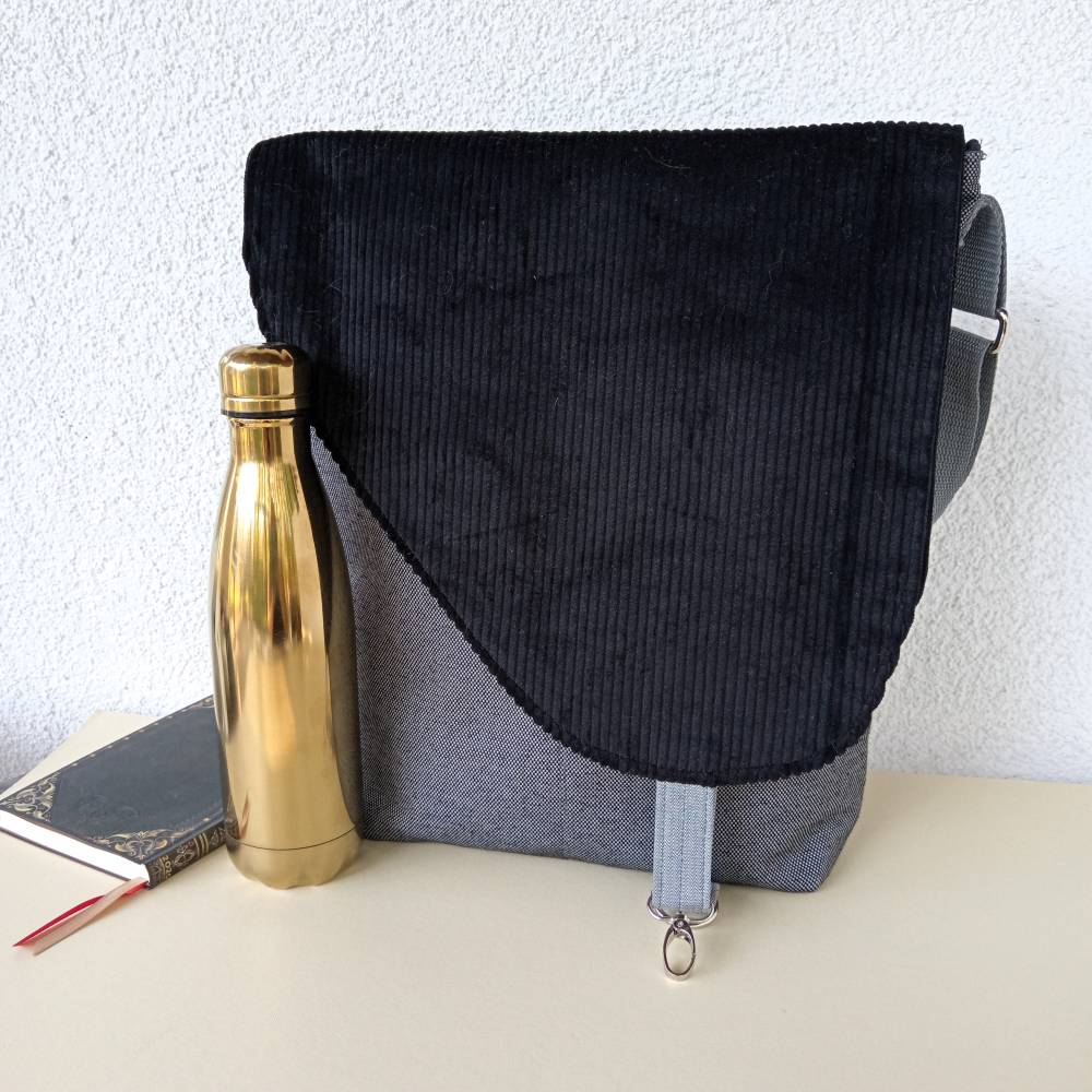 schwarze Cord Tasche zum Umhängen -Männertasche Herren Tasche