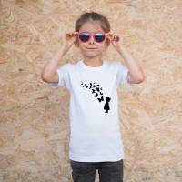 Mädchen mit Schmetterling Bundle PNG SVG Datei - Download Plotterdatei - Plotter File - Kleines Mädchen von Schmetterlin Bild 5