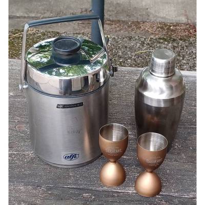 Bar-Set: alfi Eiswürfelbehälter, Bacardi Messbecher & Edelstahl Shaker – hochwertig & unbenutzt