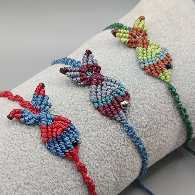 zierliches Makramee Armband Motiv Fisch