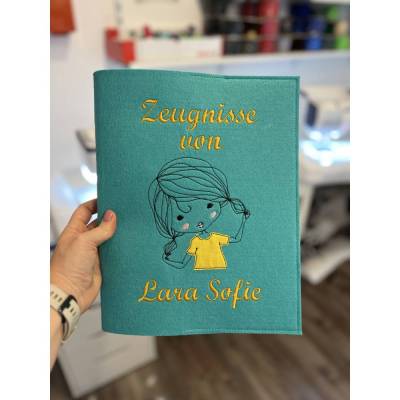 Personalisierte Zeugnismappe hochwertig bestickt mit süßem Mädchen - viele Farbdesigns und Schriftarten möglich
