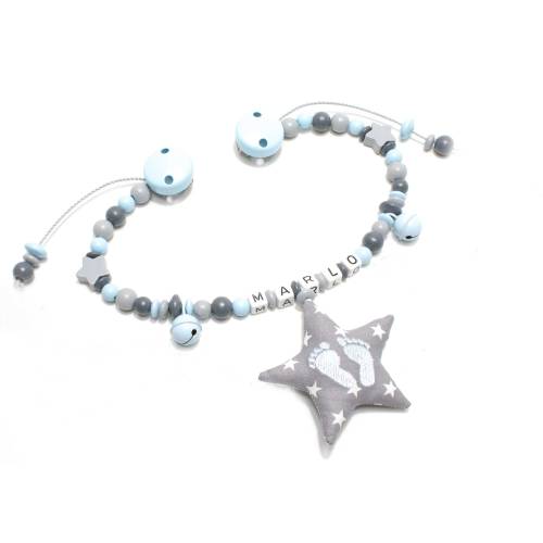 Kinderwagenkette mit Namen hellblau/grau, Junge