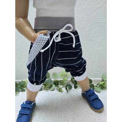 Short Gr.104-110 Unisex in maritimen Streifen Pumphose