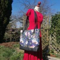 Große Handgemachte Kunstleder Tasche – Florale Schultertasche – Elegante Tote Bag mit Baumwollfutter – Statement-Tasche Bild 7