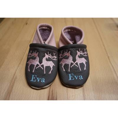 Krabbelschuhe mit Namen, Lederschuhe, Babyschuhe im Dirndl-Look, personalisierbar dunkelbraun (Gr. 18-23)