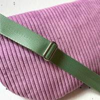 Unikat / Trendy Crossbag / Crossbody / HipBag / Bauchtasche / Gürteltasche / Umhängetasche aus Lila Cord Bild 6