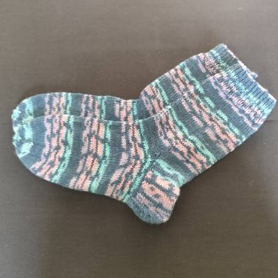 Handgestrickte Socken in Gr. 36/37 bunt