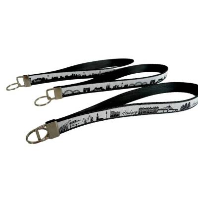 Schlüsselanhänger Skyline Meine Stadt in schwarz-weiss aus über 30 Skyline zur Wahl