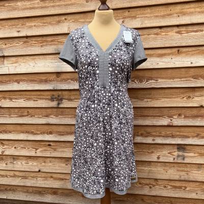Luftiges Sommerkleid Gr.36/38 mit Punkten und Streifen