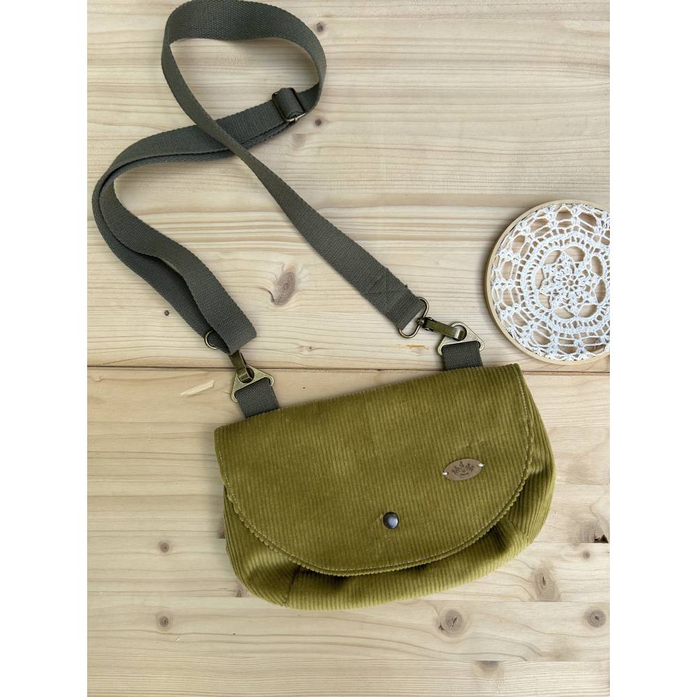 kleine Tasche Handtasche Umhängetasche mit Tragegurt aus