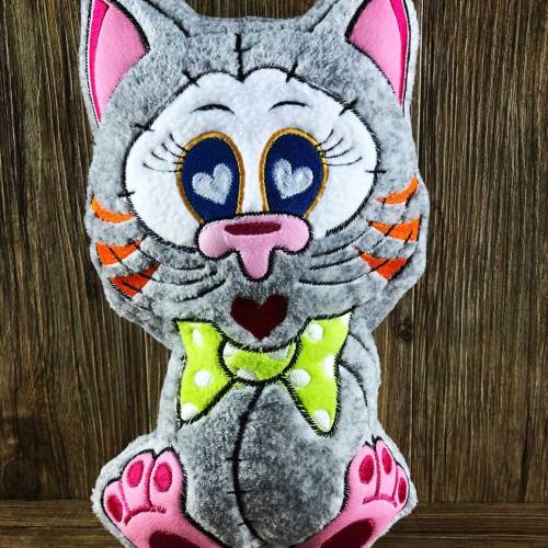 Stickdatei ITH Katze KARLO für Rahmen 16×26 cm, Maschinenstickerei, ITH Stickmuster mit Tiermotiv