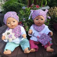 Stickdatei Puppenkleidung für Baby Puppe 43cm – Halstuch, Mütze, Teddy, Schnullertuch, Sabberlatz Set 2550 mit Anleitung Bild 1