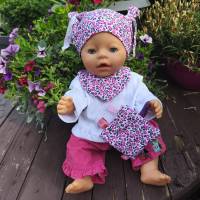 Stickdatei Puppenkleidung für Baby Puppe 43cm – Halstuch, Mütze, Teddy, Schnullertuch, Sabberlatz Set 2550 mit Anleitung Bild 4