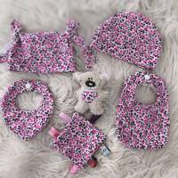 Stickdatei Puppenkleidung für Baby Puppe 43cm – Halstuch, Mütze, Teddy, Schnullertuch, Sabberlatz Set 2550 mit Anleitung Bild 8