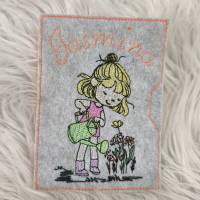 Stickdatei Mädchen im Garten Maschinenstickerei Set – 4 Größen, viele Formate, liebevoll gestaltet Bild 3