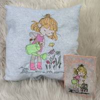 Stickdatei Mädchen im Garten Maschinenstickerei Set – 4 Größen, viele Formate, liebevoll gestaltet Bild 5