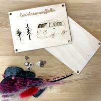 Geldgeschenk Weltkarte aus Holz – kreative Geschenkidee für Reisende | Holzkarte mit Gravur als Reisegutschein Bild 5