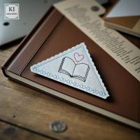 Stickdatei Set – ITH Leseecke & Lesezeichen ab 10x10 Rahmen mit Herz-Buch-Motiv Bild 5