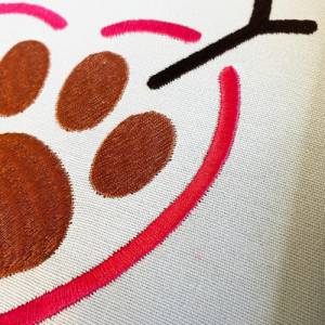 Stickdatei Hunde Pfote mit Pfeil im Herz in 6 Größen, Maschinenstickerei, Stickmuster mit Hundemotiv Bild 2