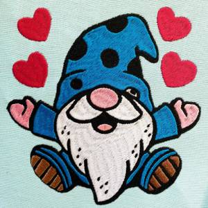 Stickdatei Gnom mit Herzen in 6 Größen, Maschinenstickerei, Stickmuster mit Herz Motiv, süßer Gnom Bild 4